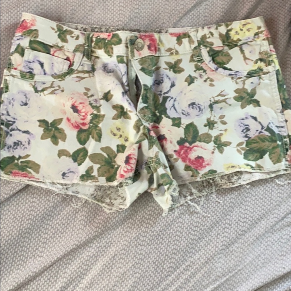 Reversible jean shorts